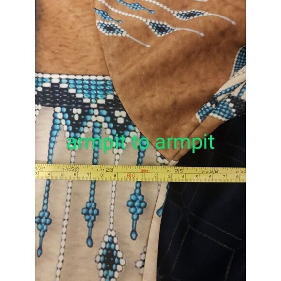 T Shirt Hoodie Native American Indian Size Large Fashion Tribal Trend Tee Soft - Picture 5 of 7